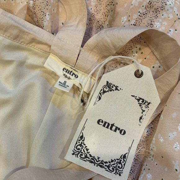 ENTRO Cold Shoulder Ruffle Tunic Dress • NWT! - Picture 9 of 9